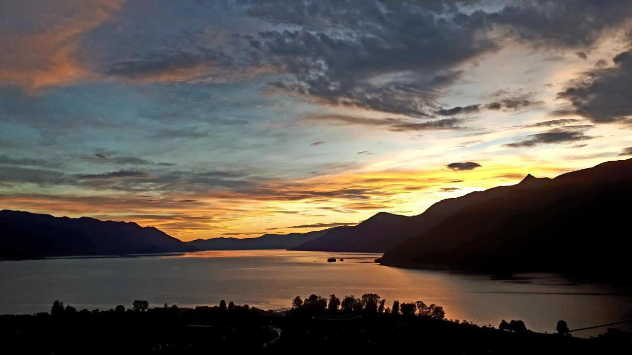 Sole & Lago-Lake Maccagno Екстер'єр фото